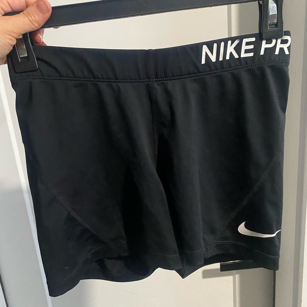 Nike Pro Women's Athletic Black Shorts